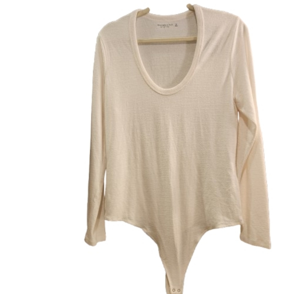 Abercrombie & Fitch Soft A&F Cozy Bodysuit – XL (NWT) | Off-White | Long Sleeve